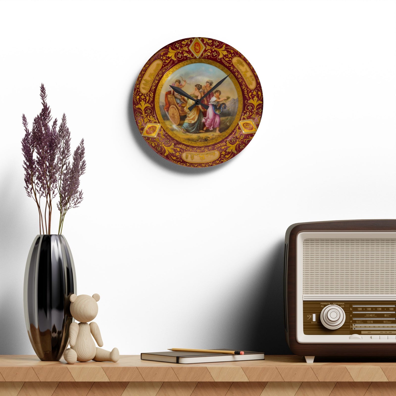 Wall Clock with antique plate design