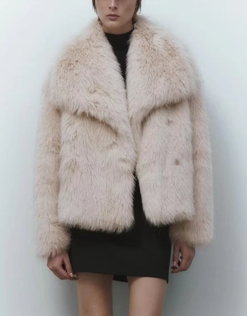 Load image into Gallery viewer, 2024 Winter New Fashion Gradient Fluffy Fur Coat Women High Street Luxury Big Fur Collar Faux Fox Fur Jacket Female Overcoats
